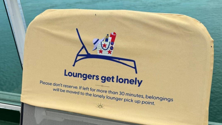 Lounger-covers-PO-Cruises.jpg
