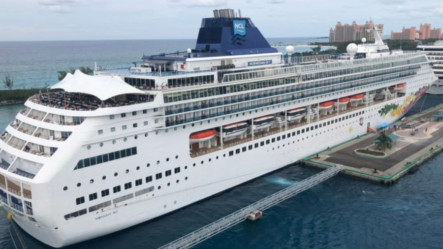 NCL-cruise-ship-3.jpg