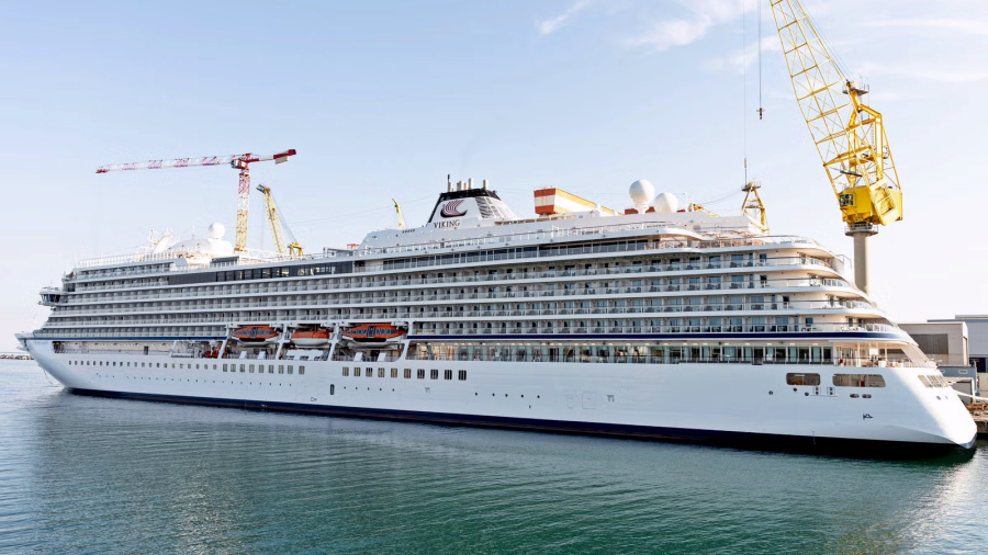 Viking-Mira-new-ship-for-Viking-in-delivery.jpg