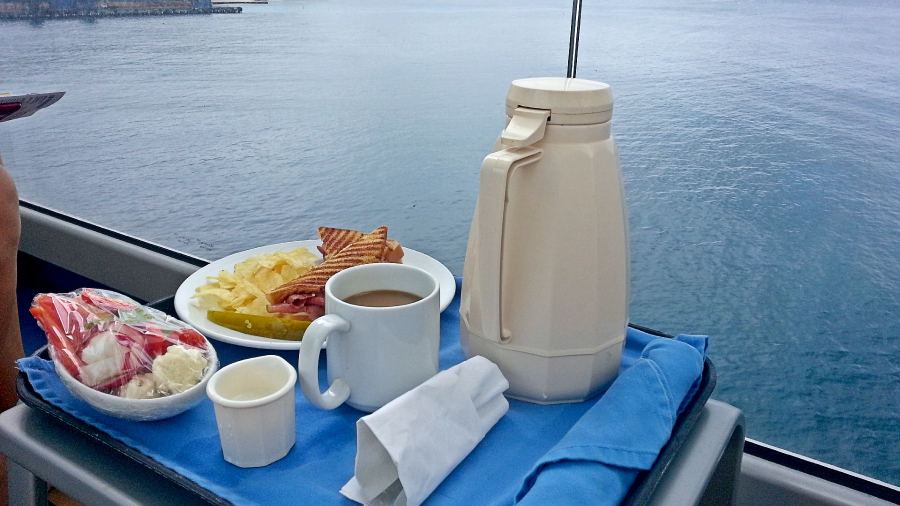 cruise-ship-balcony-food.jpg