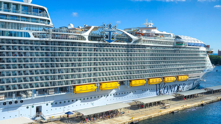 wonderoftheseasship-scaled.jpg