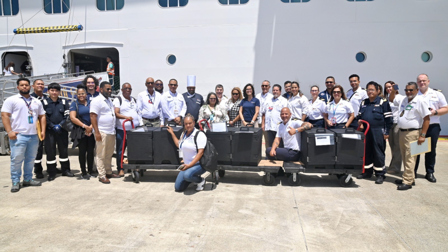 Carnival-Corp.-Expands-Meal-Donations-to-the-Dominican-Republic_1-1.jpeg