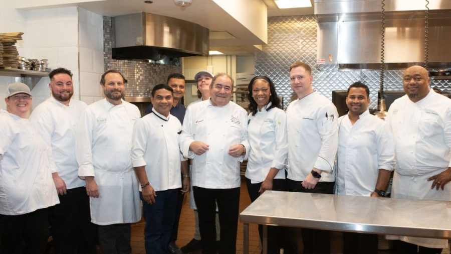 Chef-Emeril-Lagasse-and-culinary-team-prepare-new-Carnival-dishes.jpg