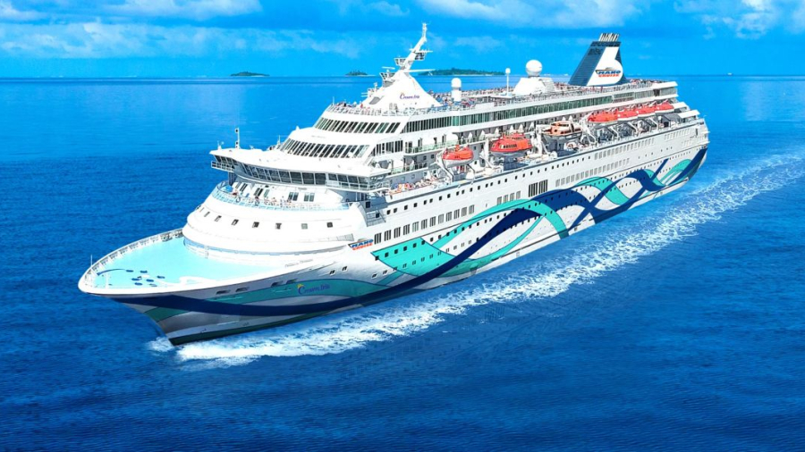 Crown-Iris-cruise-ship.jpg