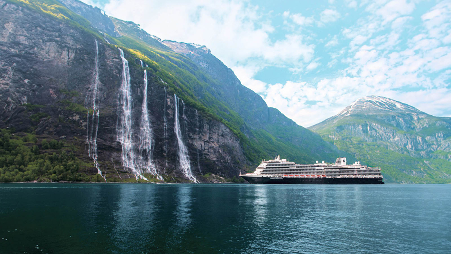 GeirangerfjordHALt.jpg