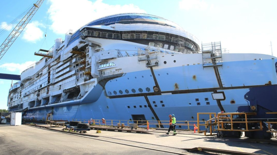 Hero-of-the-Seas-Hull-Meyer-Turku-Shipyard.jpg