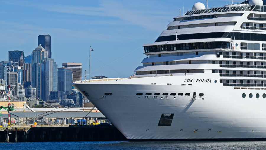 MSC-Poesia-in-Port-of-Seattle-1.jpg