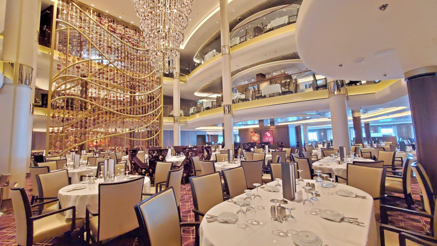 Main-dining-room-on-Icon-of-the-Seas.jpg