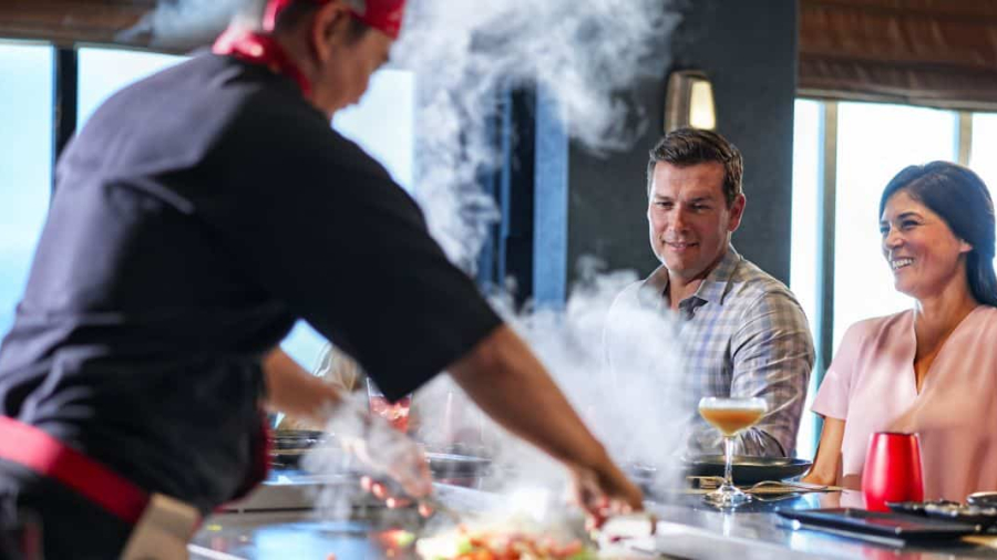 NCL-Teppanyaki-Speciality-Dining.jpg