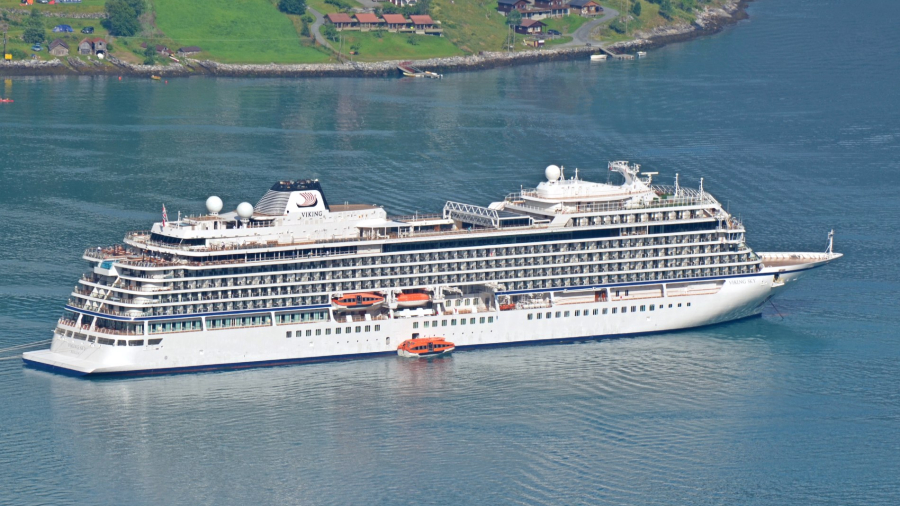 Viking-Sky-cruise-ship.jpg
