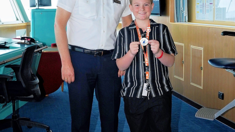 w-Capt.jpg