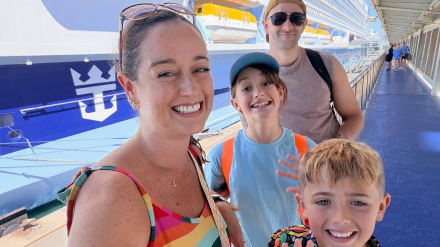 Cruise-Mummy-family-Royal-Caribbean.jpg