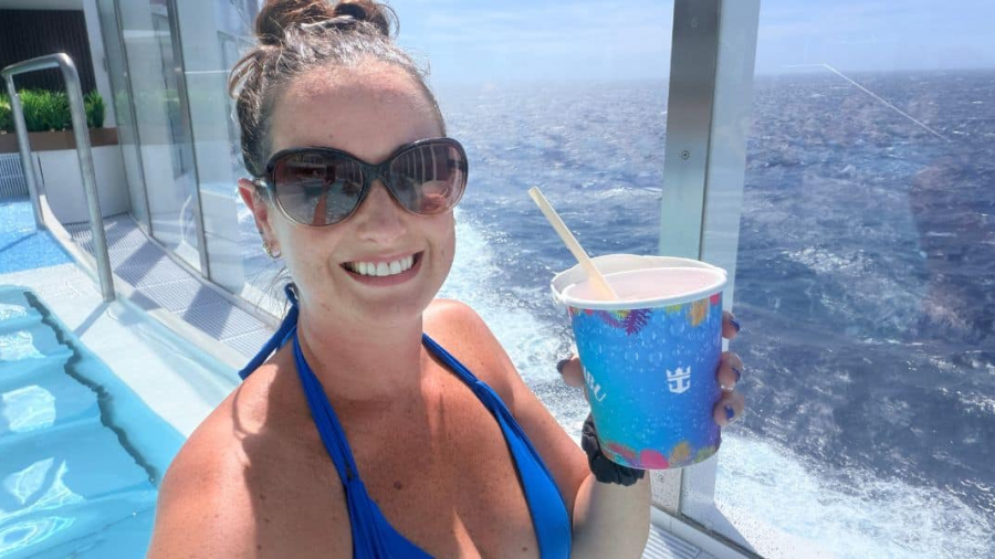 Cruise-mummy-on-a-Royal-Caribbean-ship-with-drinks-.jpg