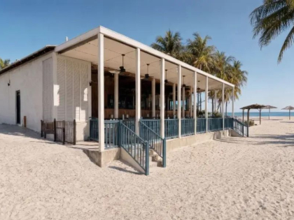 Holland-America-RelaxAWay-Half-Moon-Cay-Beach-Club.jpg