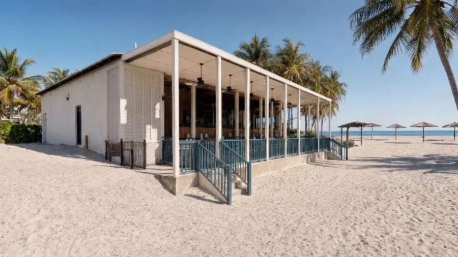 Holland-America-RelaxAWay-Half-Moon-Cay-Beach-Club.jpg